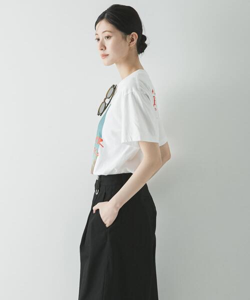 URBAN RESEARCH(アーバンリサーチ)の「『別注』J.J.Mercer×URBAN RESEARCH PHOTO PRINT T-SHIRTS(Tシャツ/カットソー・レディース・チャコールグレー/ブラウン/ホワイト・MEDIUM)」の5枚目の写真