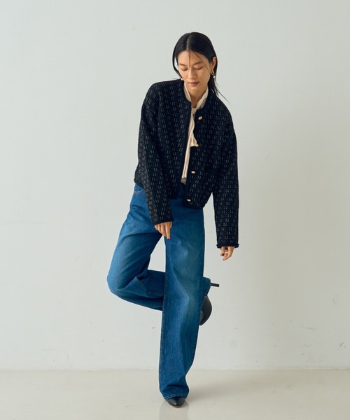 DESIGNWORKS(デザインワークス)の「ラメツイードライクニットショートジャケット(ノーカラージャケット・レディース・ブラック・38)」の15枚目の写真
