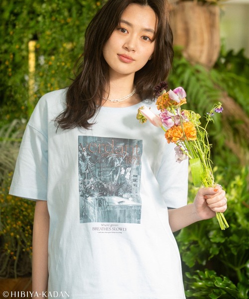 Green Parks(グリーンパークス)の「日比谷花壇コラボモノクロTEE(Tシャツ/カットソー・レディース・オフホワイト/サックスブルー・FREE)」の2枚目の写真