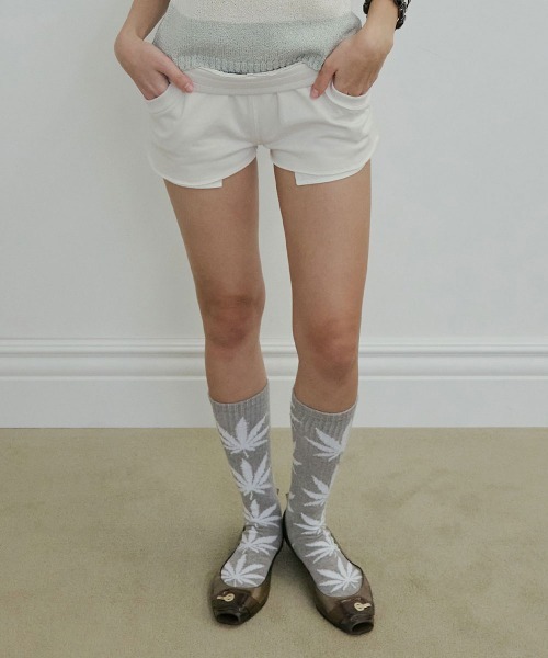 SCULPTOR(スカルプター)の「Miss Grumpy Shorts(その他パンツ・レディース・チャコールグレー/ホワイト/ピンク・LARGE/MEDIUM/X-SMALL/SMALL)」の8枚目の写真
