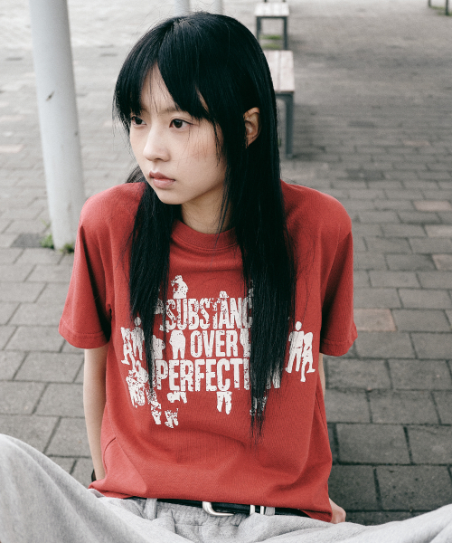 SUPERSUB(スーパーサブ)の「オーバーパーフェクション クロップ半袖Tシャツ - レッド(Tシャツ/カットソー・レディース・その他・MEDIUM/LARGE/SMALL)」の5枚目の写真