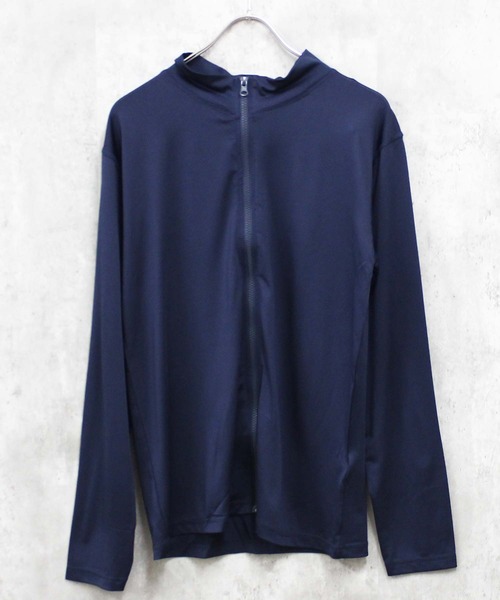 SHISKY（シスキー）の「長袖ZIPラッシュガード フード メンズ（Tシャツ/カットソー・メンズ・チャコールグレー/ブラック/オフホワイト/ネイビー/グレー系その他/ブラック系その他/ホワイト系その他/イエロー系その他/ブルー系その他・M/L/XL）」の5枚目の写真