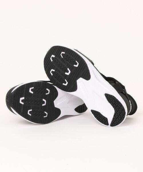 CONVERSE(コンバース)の「converse コンバース 【ハンズフリー】CAVESTAR SLIT SLIDE SANDAL レディースシューズ(ケイブスタースリットスライドサンダル))(サンダル・レディース・ホワイト/ブラック・23.0cm/23.5cm/24.0cm/24.5cm/25.0cm)」の4枚目の写真