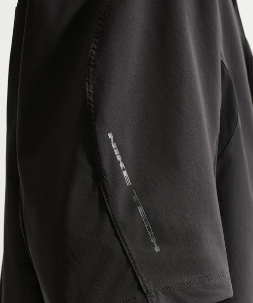NIKE(ナイキ)の「NIKE NK UV TECH SS SUN SHIRT II2351(シャツ/ブラウス・メンズ・ブラック・M/L)」の11枚目の写真
