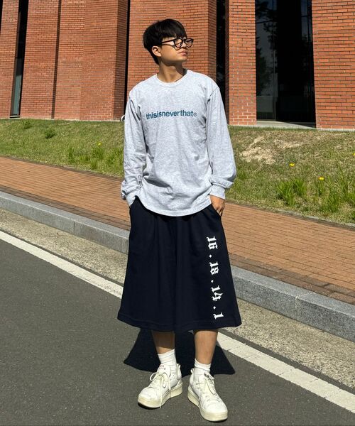 PRINOAR(プリノア)の「カーブドステイトゥルーシングルプリーツバミューダショーツ - ネイビー(その他パンツ・レディース・ネイビー・MEDIUM/SMALL/LARGE)」の7枚目の写真