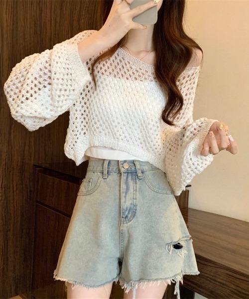 Beststore（ベストストア）の「透かし編み クロップド ニット トップス メッシュ セーター シアー 長袖 レディース（ニット/セーター・レディース・ホワイト/アイボリー/イエロー/ブラック/ベージュ・FREE）」の12枚目の写真