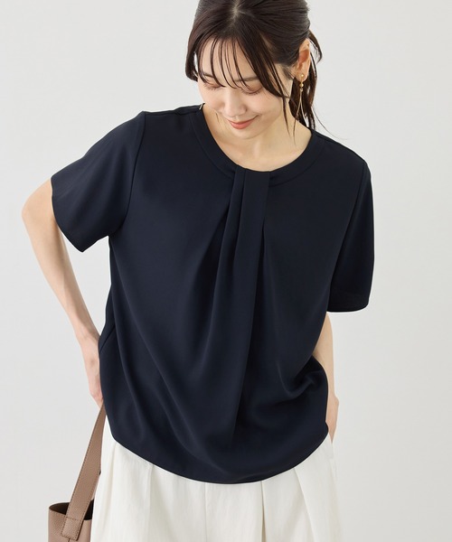 ROPE' PICNIC(ロペピクニック)の「フロントタックタイハーフスリーブブラウス(シャツ/ブラウス・レディース・ベージュ/ホワイト/サックスブルー/ネイビー・L/M)」の3枚目の写真