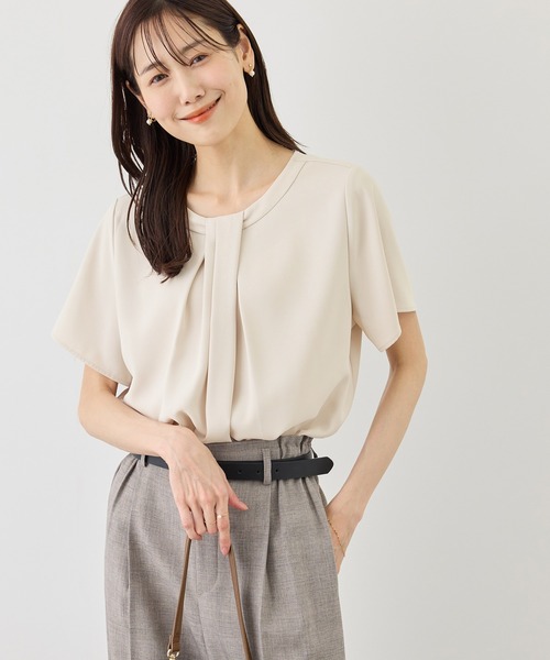ROPE' PICNIC(ロペピクニック)の「フロントタックタイハーフスリーブブラウス(シャツ/ブラウス・レディース・ベージュ/ホワイト/サックスブルー/ネイビー・L/M)」の7枚目の写真