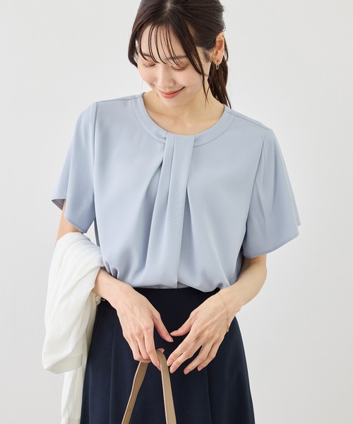 ROPE' PICNIC(ロペピクニック)の「フロントタックタイハーフスリーブブラウス(シャツ/ブラウス・レディース・ベージュ/ホワイト/サックスブルー/ネイビー・L/M)」の17枚目の写真