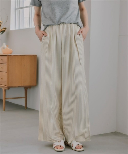 slattgir（スラットジール）の「高身長　ストライプタックリラックスワイドパンツ（トールサイズ）Essenave（その他パンツ・レディース・ブルー系/ベージュ系・TM/TL/TLL/T3L）」の3枚目の写真