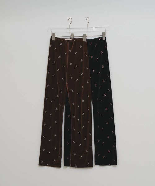 TODAYFUL（トゥデイフル）の「TODAYFUL　Petit Flower Velour Leggings プチフラワーベロアレギンス/12620721（レギンス/スパッツ・レディース・チョコ/ブラック・36）」の7枚目の写真