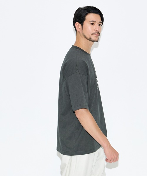 coca(coca)(コカ)の「ワッペン半袖Tシャツ(Tシャツ/カットソー・メンズ・チャコール/ホワイト・M)」の4枚目の写真