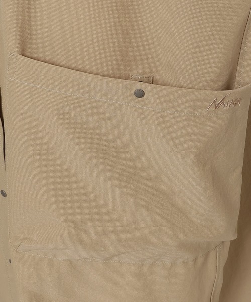 NANGA(ナンガ)の「【直営店限定】ドットエア キャンプ シャツドレス/RE DotAir Camp Shirt Dress(ワンピース・レディース・カーキ/ベージュ/ブラック系その他・M/L/S)」の11枚目の写真