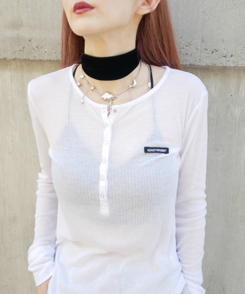 HONEY MI HONEY（ハニーミーハニー）の「sheer teleco henley neck tops（Tシャツ/カットソー・レディース・ブラック/ピンク/グレー/ホワイト/アイボリー・FREE）」の2枚目の写真
