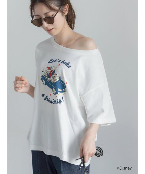 Te chichi（テチチ）の「【Disney】MICKEY&FRIENDS/オーバーサイズTシャツ（Tシャツ/カットソー・レディース・チャコールグレー/オフホワイト/ブラウン・F）」の4枚目の写真