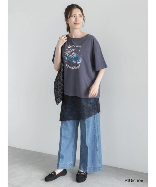 Te chichi（テチチ）の「【Disney】MICKEY&FRIENDS/オーバーサイズTシャツ（Tシャツ/カットソー・レディース・チャコールグレー/オフホワイト/ブラウン・F）」の7枚目の写真