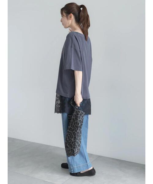 Te chichi（テチチ）の「【Disney】MICKEY&FRIENDS/オーバーサイズTシャツ（Tシャツ/カットソー・レディース・チャコールグレー/オフホワイト/ブラウン・F）」の9枚目の写真