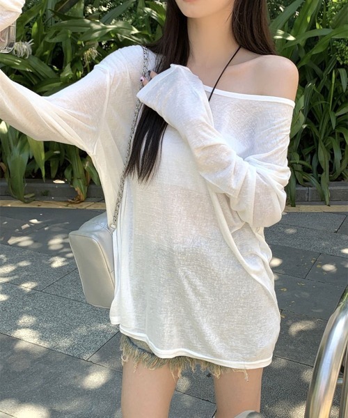 CHEER(チアー)の「【ヘルシー肌見せ】ルーズシアーロンT オフショルダー長袖Tシャツ ビッグシルエット カットソー シースルー(Tシャツ/カットソー・レディース・ブラック/ホワイト・FREE)」の5枚目の写真