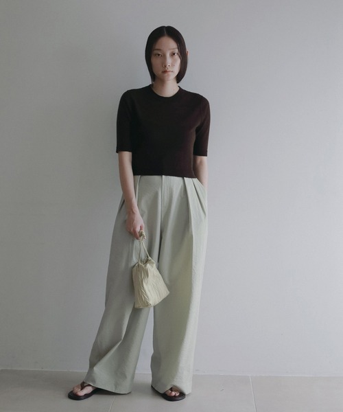 anuke(アンヌーク)の「Ecoleather Pleats Purse(トートバッグ・レディース・アイボリー/ブラック・FREE)」の3枚目の写真