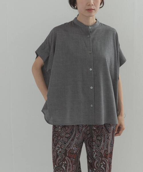 URBAN RESEARCH DOORS(アーバンリサーチドアーズ)の「シャンブレーワイドシャツ(シャツ/ブラウス・レディース・チャコールグレー/ベージュ・FREE)」の4枚目の写真