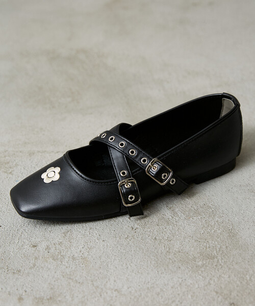 MARY QUANT（マリークワント）の「MARY QUANT × PUBLUX/マリークワント ハトメ クロス ベルト バレエシューズ[23.0~24.5cm展開]　限定展開（バレエシューズ・レディース・ブラック/ブラウン・24.5cm/24.0cm/23.5cm/23.0cm）」の9枚目の写真