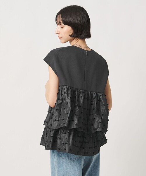 UNITED ARROWS(ユナイテッドアローズ)の「ドットリボン カットジャガード コンビ ブラウス ‐ウォッシャブル‐(シャツ/ブラウス・レディース・ブラック/ネイビー/ダークグレー・FREE)」の3枚目の写真