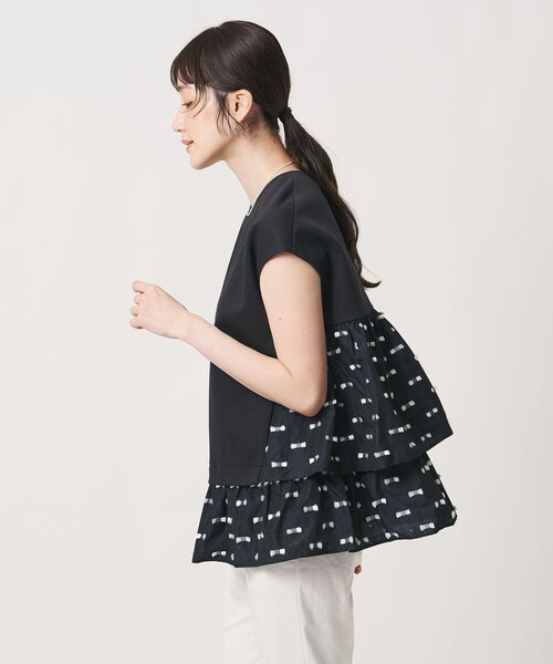 UNITED ARROWS(ユナイテッドアローズ)の「ドットリボン カットジャガード コンビ ブラウス ‐ウォッシャブル‐(シャツ/ブラウス・レディース・ブラック/ネイビー/ダークグレー・FREE)」の5枚目の写真