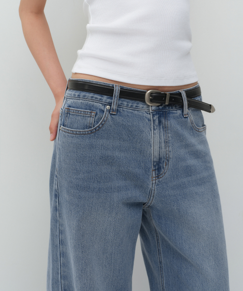 MUSINSA STANDARD WOMAN（ムシンサスタンダードウーマン）の「ウィメンズエッセンシャルワイドデニムパンツ[ライトインディゴ]（デニムパンツ・レディース・その他・30/29/28/27/26/25/32/23/24）」の5枚目の写真