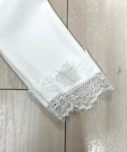 NANEA(ナネア)の「レースVネックロンT(Tシャツ/カットソー・レディース・ホワイト/ブラック・SMALL/MEDIUM)」の11枚目の写真