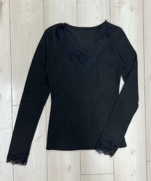 NANEA(ナネア)の「レースVネックロンT(Tシャツ/カットソー・レディース・ホワイト/ブラック・SMALL/MEDIUM)」の12枚目の写真