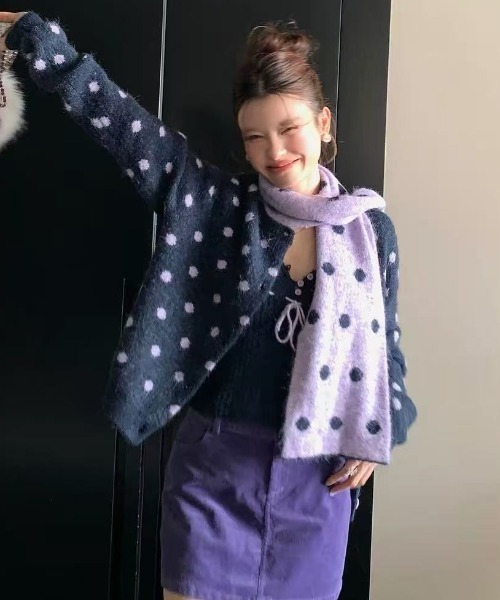Teem Store(チームストア)の「マフラーセット ドット柄オーバーサイズニットカーディガン(ニット/セーター・レディース・グレー/ネイビー/ブラウン・M)」の15枚目の写真