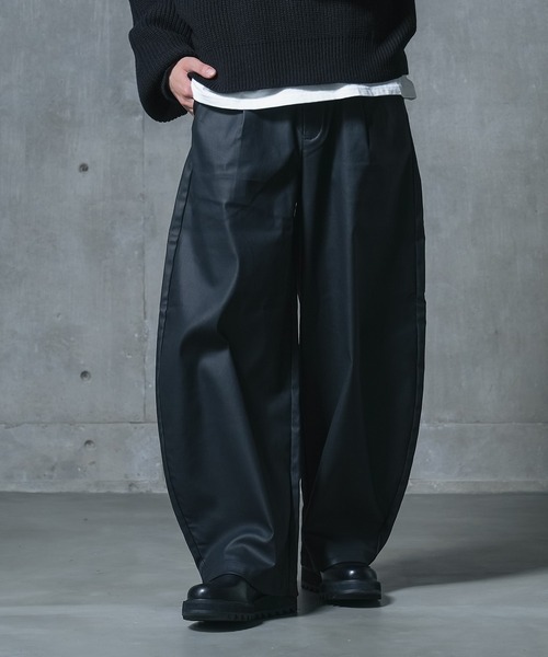 MDR(エムディアール)の「フェイクレザーバレルレッグパンツ【セットアップ対応】(その他パンツ・メンズ・ブラック・L/M)」の12枚目の写真