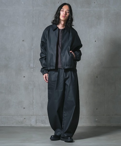MDR(エムディアール)の「フェイクレザーバレルレッグパンツ【セットアップ対応】(その他パンツ・メンズ・ブラック・L/M)」の3枚目の写真