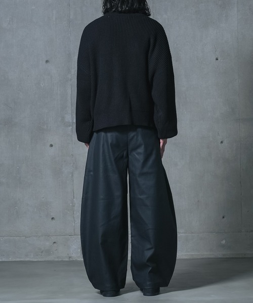 MDR(エムディアール)の「フェイクレザーバレルレッグパンツ【セットアップ対応】(その他パンツ・メンズ・ブラック・L/M)」の19枚目の写真