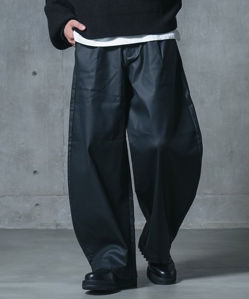 MDR(エムディアール)の「フェイクレザーバレルレッグパンツ【セットアップ対応】(その他パンツ・メンズ・ブラック・L/M)」の15枚目の写真