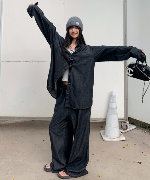 Aelina（エリナ）の「長袖デニムシャツ&ハイウエストデニムパンツセットアップ（セットアップ・レディース・インディゴブルー・FREE）」の10枚目の写真