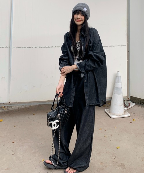 Aelina（エリナ）の「長袖デニムシャツ&ハイウエストデニムパンツセットアップ（セットアップ・レディース・インディゴブルー・FREE）」の11枚目の写真
