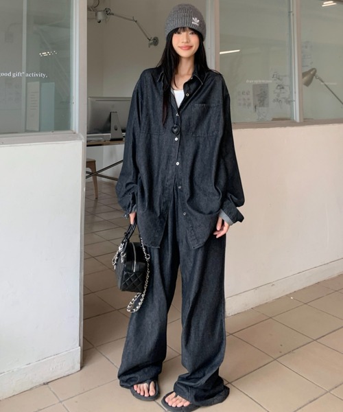 Aelina（エリナ）の「長袖デニムシャツ&ハイウエストデニムパンツセットアップ（セットアップ・レディース・インディゴブルー・FREE）」の13枚目の写真