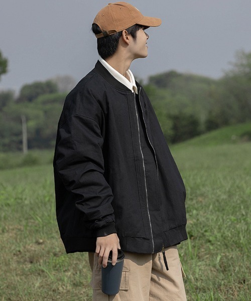 KELVIN(ケルヴァン)の「Relaxed Flight Jacket リラックスフライトジャケット(その他アウター・メンズ・カーキ系/グレー/ブラック・MEDIUM/LARGE)」の1枚目の写真