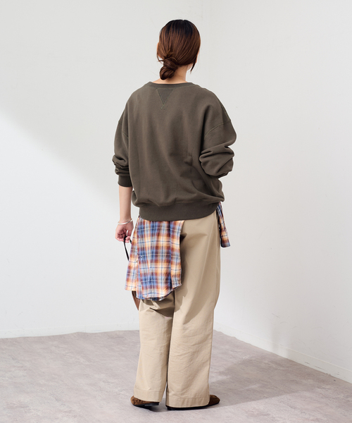 FRAMeWORK(フレームワーク)の「SWEAT SHIRTS(スウェット・レディース・カーキ/ホワイト系その他・FREE)」の11枚目の写真