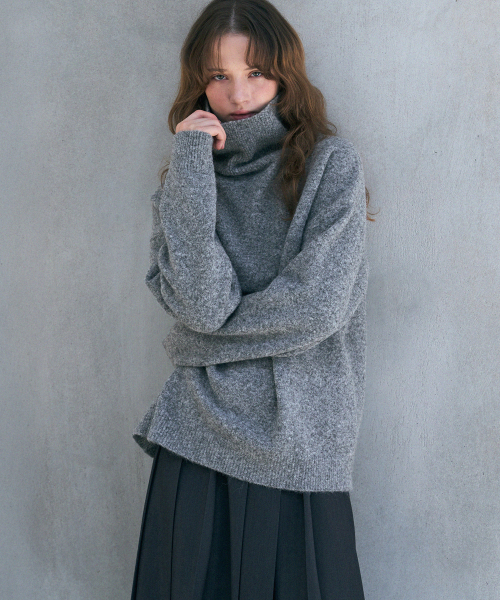 DRAWFIT WOMEN（ドローフィットウーマン）の「ヘアリーウール オーバーサイズ タートルネックニット [BEIGE]（ニット/セーター・レディース・その他・SMALL/MEDIUM）」の6枚目の写真