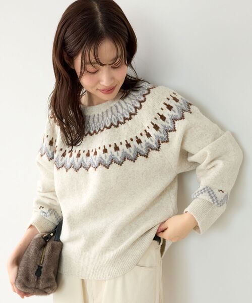 le.coeur blanc(ルクールブラン)の「求心柄ジャガードニット(ニット/セーター・レディース・オフホワイト/グレー・38)」の3枚目の写真