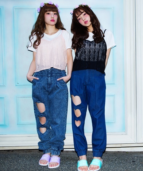 WEGO（ウィゴー）の「WEGO/キャミソールレイヤードTシャツ（キャミソール・レディース・オフホワイト/その他1/その他2/ブラック/ライトベージュ/ピンク・FREE）」の22枚目の写真