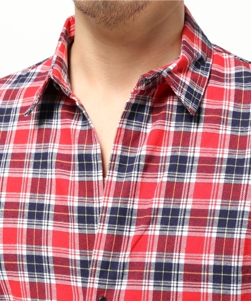 VADEL（バデル）の「3ホックチェックシャツ（シャツ/ブラウス・メンズ・ブルー/レッド・SMALL/MEDIUM/LARGE）」の5枚目の写真