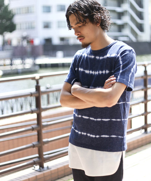 Denime(ドゥニーム)の「タイダイボーダーTシャツ(Tシャツ/カットソー・メンズ・ブルー/ネイビー・LARGE/MEDIUM/SMALL)」の8枚目の写真