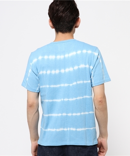 Denime(ドゥニーム)の「タイダイボーダーTシャツ(Tシャツ/カットソー・メンズ・ブルー/ネイビー・LARGE/MEDIUM/SMALL)」の4枚目の写真