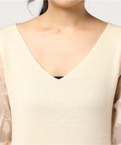 MERCURYDUO（マーキュリーデュオ）の「フロッキースリーブニットワンピース（ワンピース・レディース・ライトグレー/ボルドー/アイボリー・FREE）」の8枚目の写真