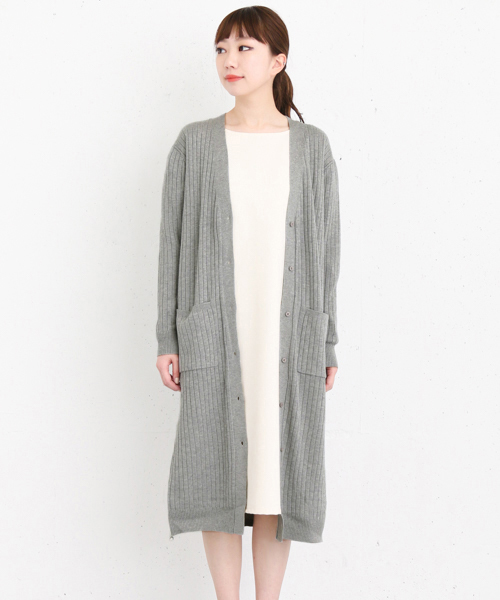 KBF+（ケービーエフプラス）の「KBF+ ロングリブカーディガン（カーディガン/ボレロ・レディース・グレー/ネイビー/ベージュ・ONE）」の4枚目の写真