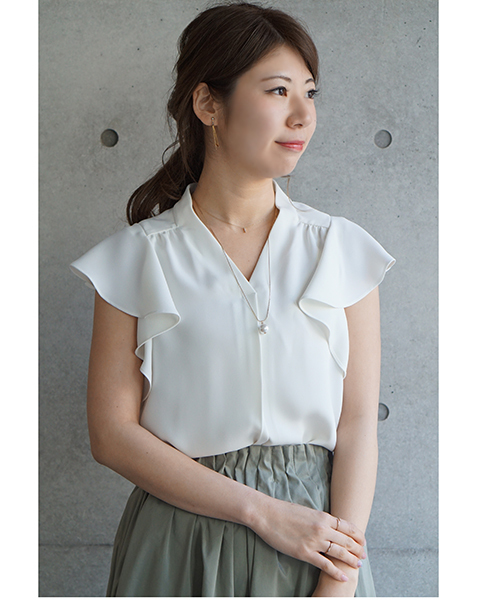 laboratory work(ラボラトリーワーク)の「フレアスリーブ ブラウス(シャツ/ブラウス・レディース・オフホワイト/ラベンダー/ネイビー・MEDIUM)」の13枚目の写真