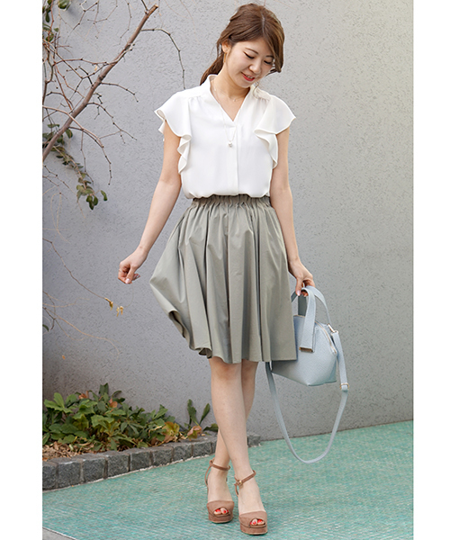 laboratory work(ラボラトリーワーク)の「フレアスリーブ ブラウス(シャツ/ブラウス・レディース・オフホワイト/ラベンダー/ネイビー・MEDIUM)」の14枚目の写真